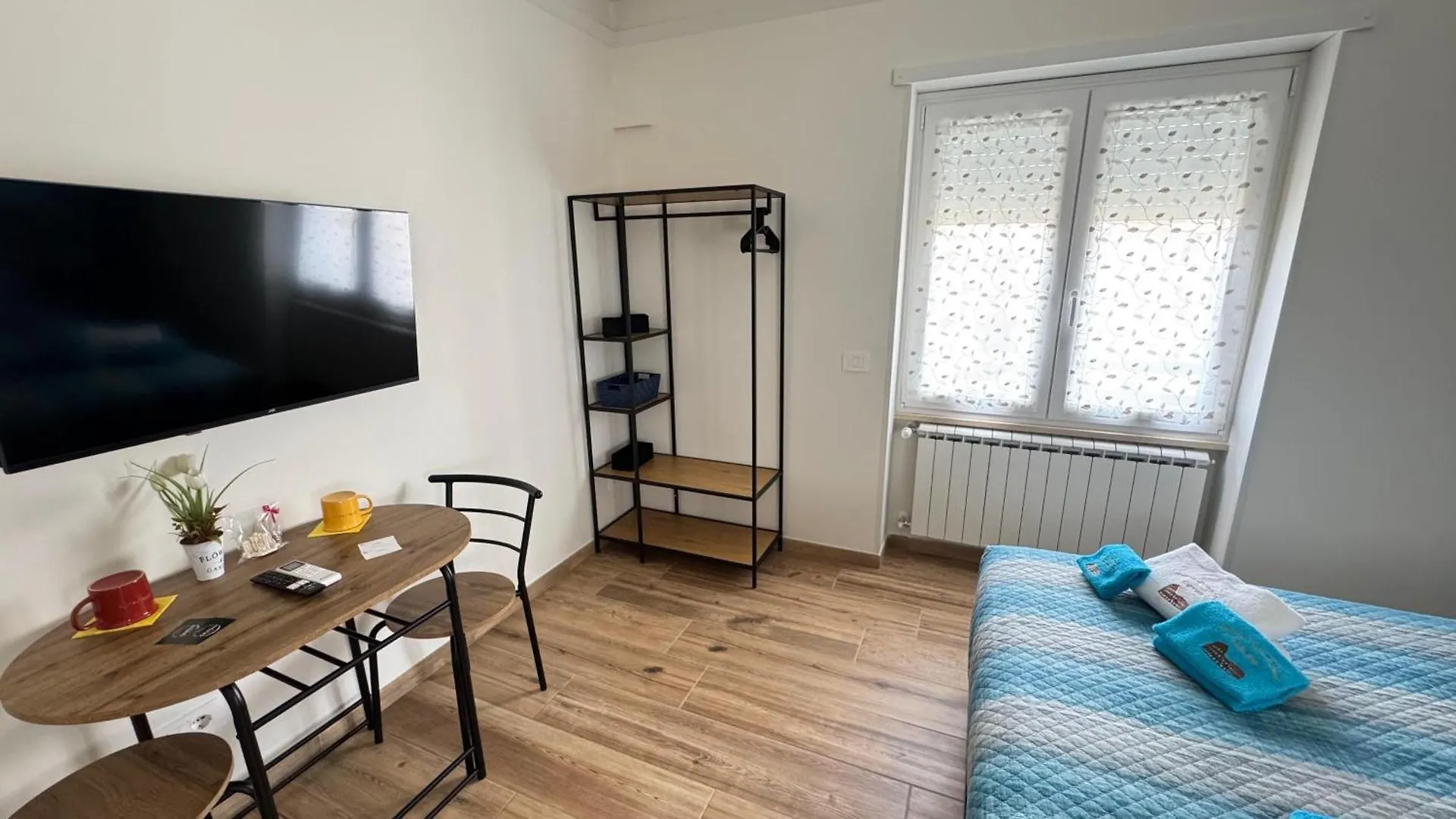 Rome Downtown Express Guest House - Lucio Sestio Metro A, Fast Connection To The City Centre